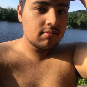 Meet your Posher, Devon